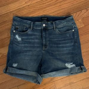 Judy blue denim shorts